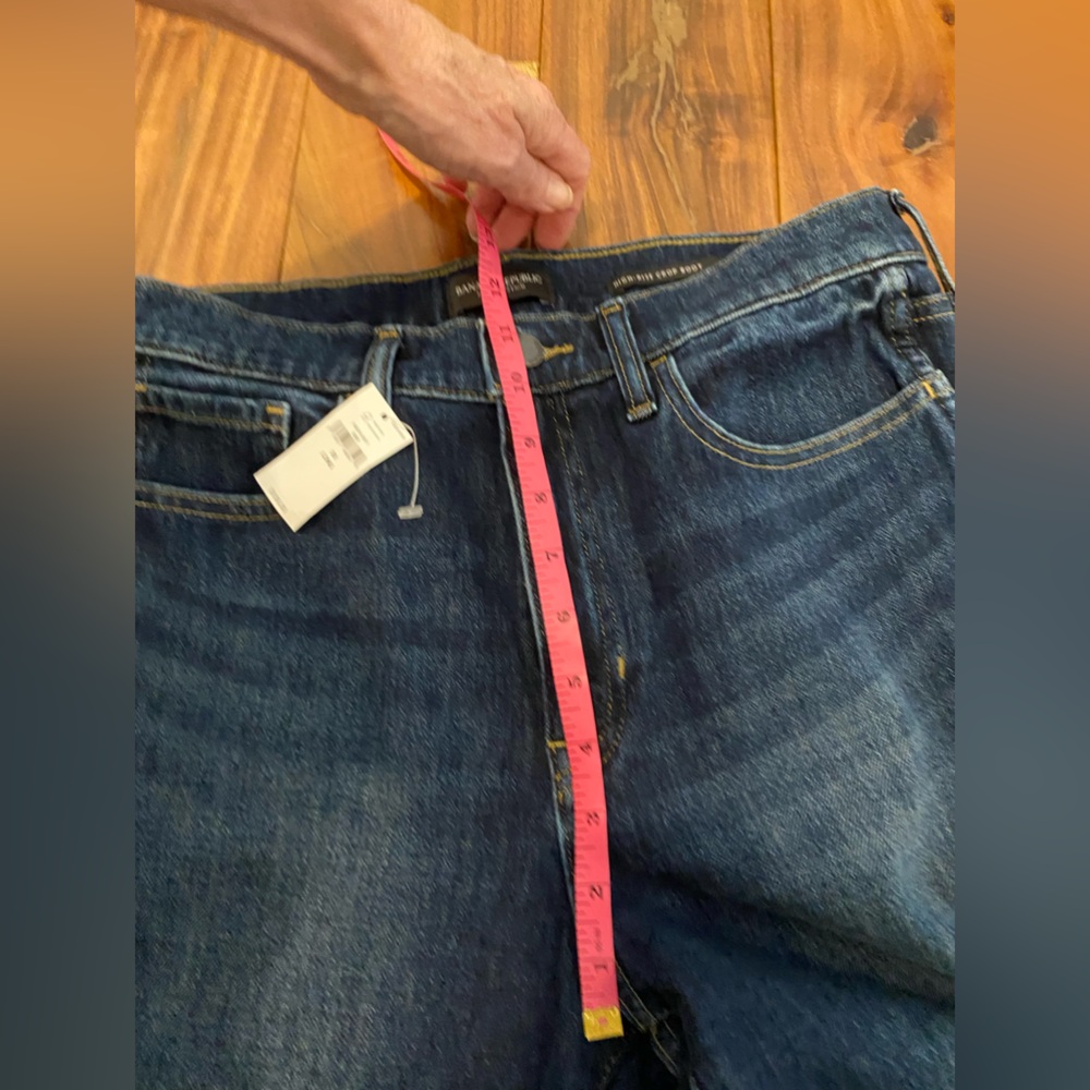 NWT BANANA REPUBLIC High Rise Bootcut Cropped Jeans 30 Long - Picture 12 of 12